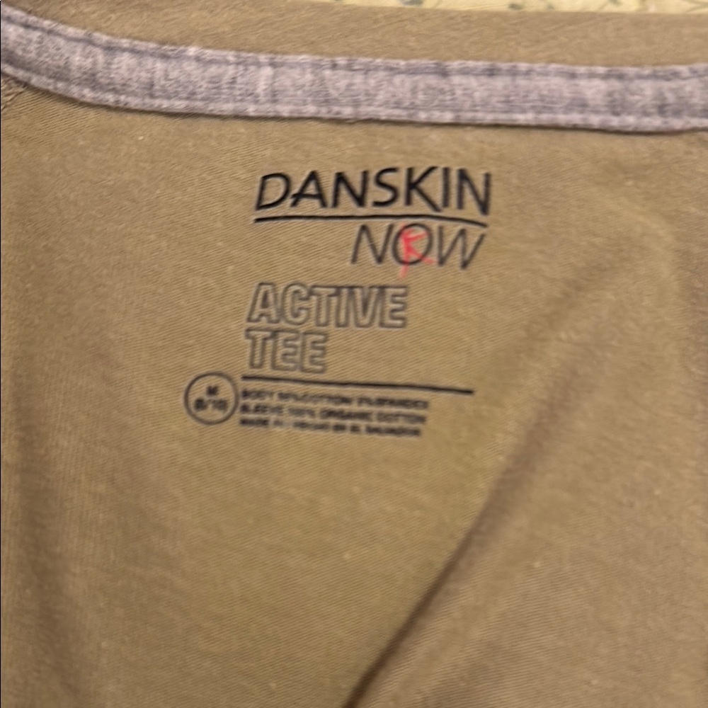 Danskin Now Active Tan Short Sleeve T-Shirt size M - Picture 5 of 7